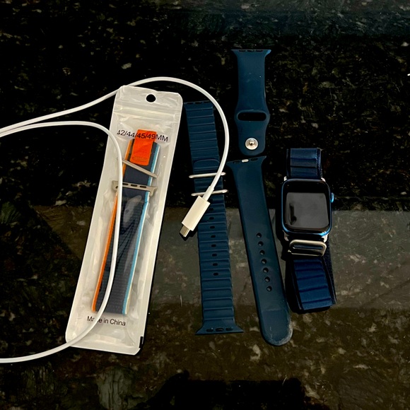 Series 7 Blue Apple Watch Cell/GPS -Used - Picture 1 of 1